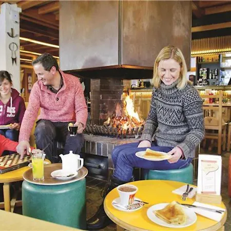 Exhilarating Les Du Prariand- 2 For 5 People * Megeve