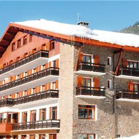 Exhilarating Les Du Prariand- 2 For 5 People Apartment *