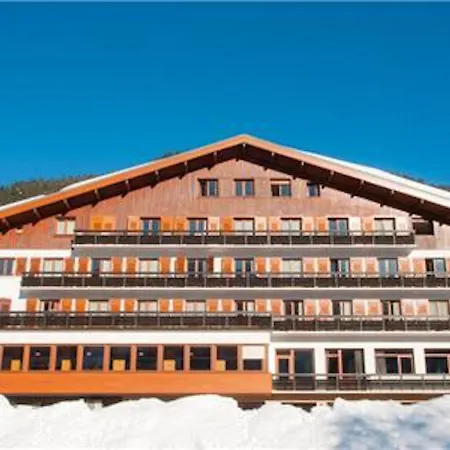 Apartment Exhilarating Les Du Prariand- 2 For 5 People *