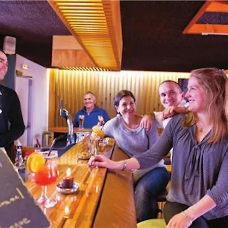 Exhilarating Les Du Prariand- 2 For 5 People Megeve