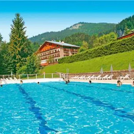 Exhilarating Les Du Prariand- 2 For 5 People Apartment *