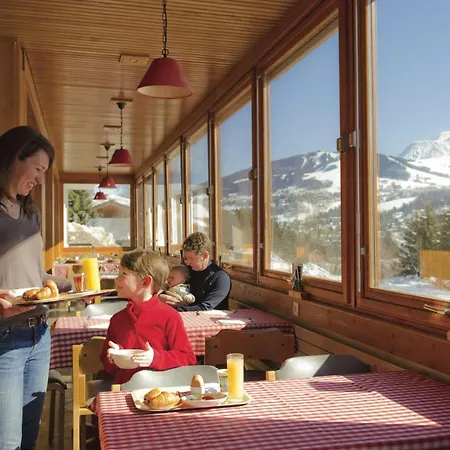 Exhilarating Les Du Prariand- 2 For 5 People Apartment