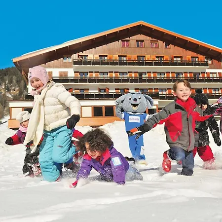 Apartment Exhilarating Les Du Prariand- 2 For 5 People Megeve